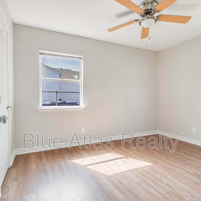 Building Photo - 2015 Glenfield Ave