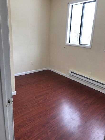 Building Photo - 29 Cottage St