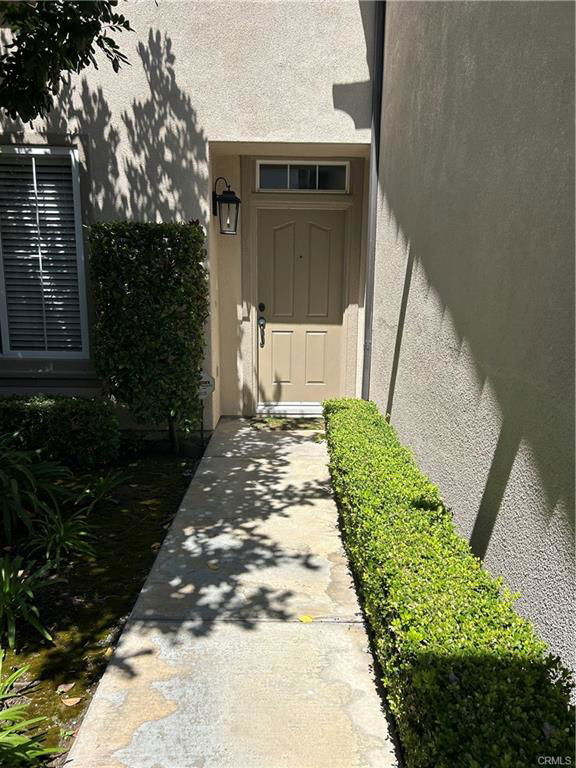 Building Photo - 7057 Trestles Ct