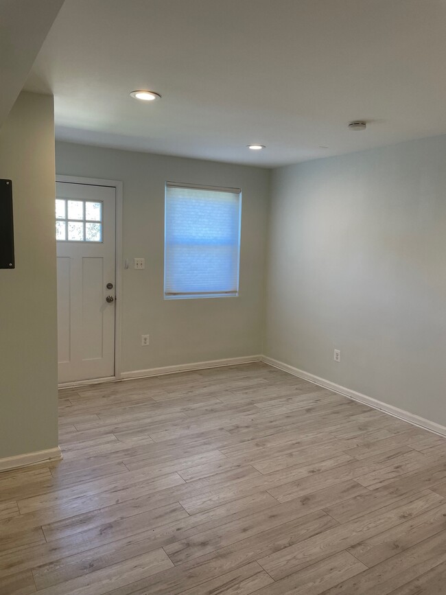 Living room - 1713 Montello Ave NE