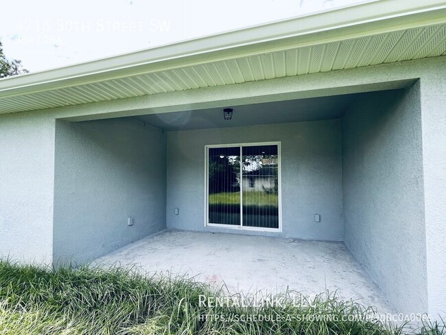 Building Photo - 4716 30th St SW