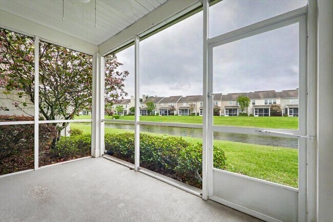 Building Photo - 7493 Devondale Way