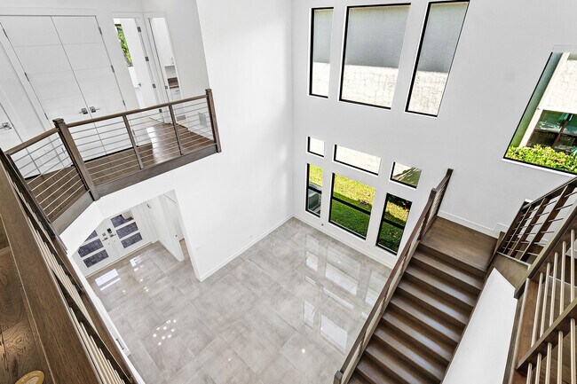 Building Photo - 9006 Dulcetto Ct