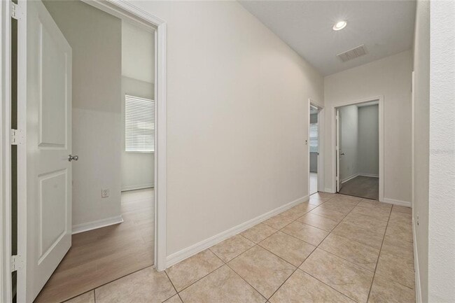 Building Photo - 931 Costa Mesa Ln