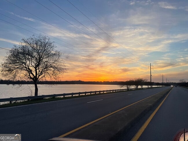 Building Photo - 76 Jacqueline Dr