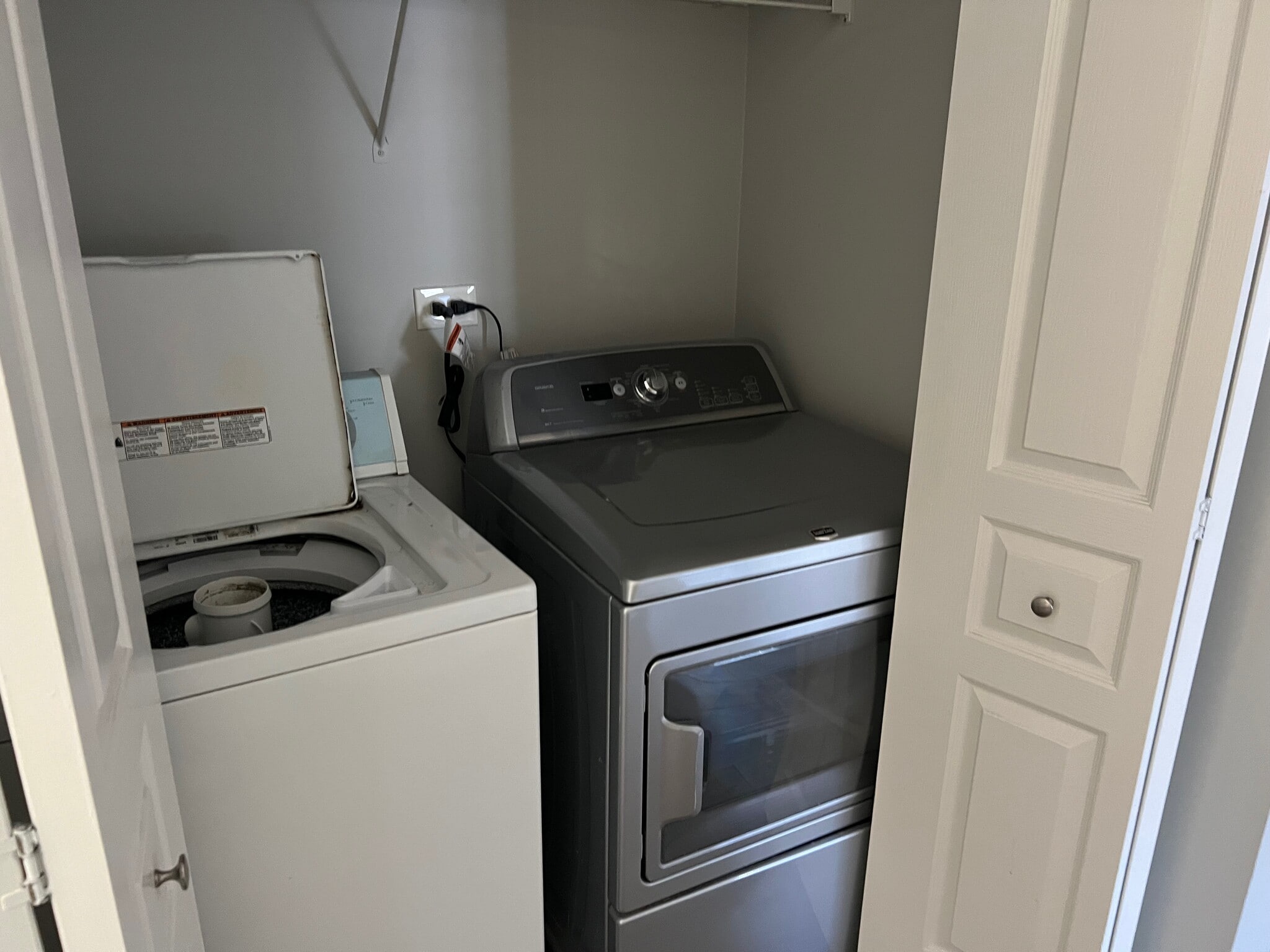 Upstairs Laundry - 673 Savannah Ln