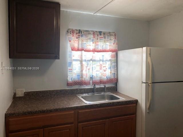 Building Photo - 10534 Marina Way