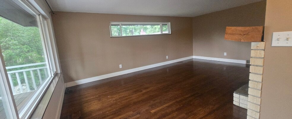 Upstairs Living room - 2020 151st Ave SE