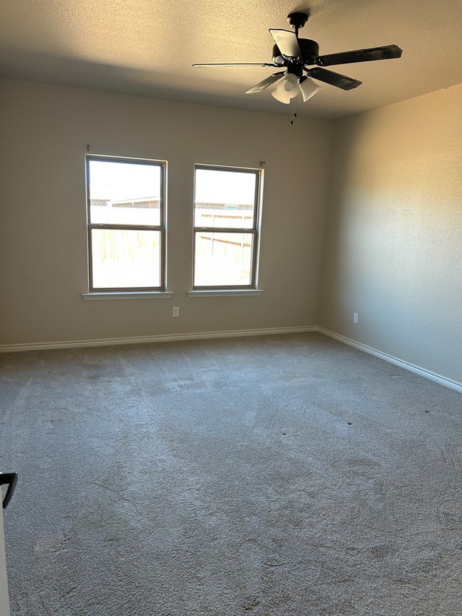 Building Photo - 1637 Twin Falls Dr