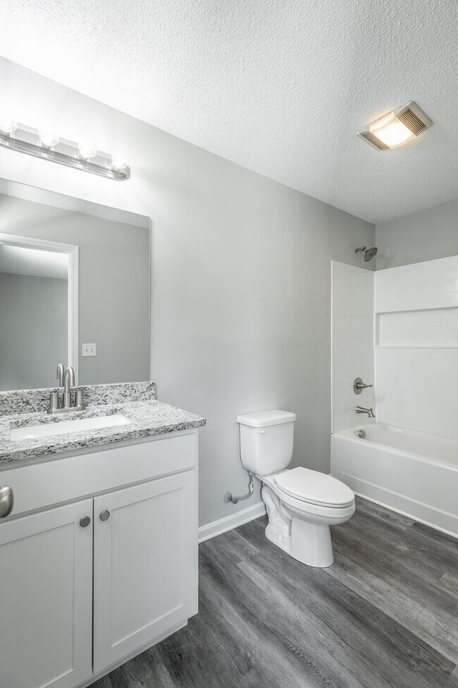 Building Photo - 4 bedroom 2 bath in the Southside (Mill Town)