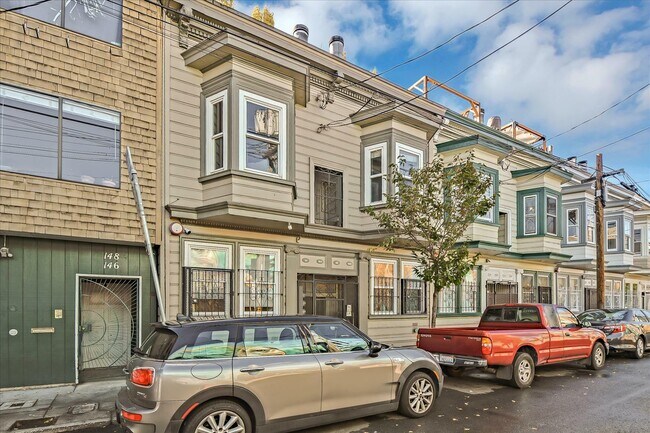 Building Photo - 144 Langton St