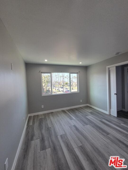 Building Photo - 5353 S Harcourt Ave