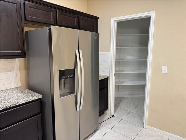 Building Photo - 3108 Armidale Dr