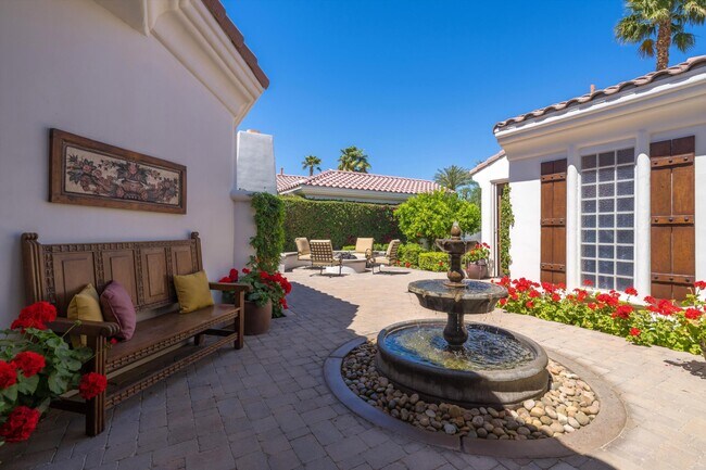 Building Photo - 79365 Mandarina