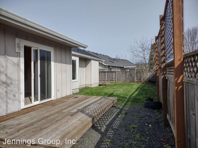 Building Photo - 4 br, 2 bath House - 5960 Geyser Peak Place