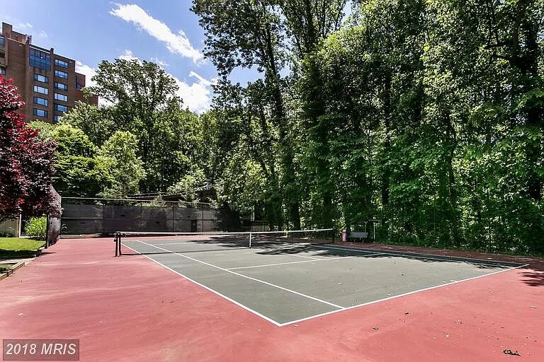 Building Photo - 111 Hamlet Hill Rd