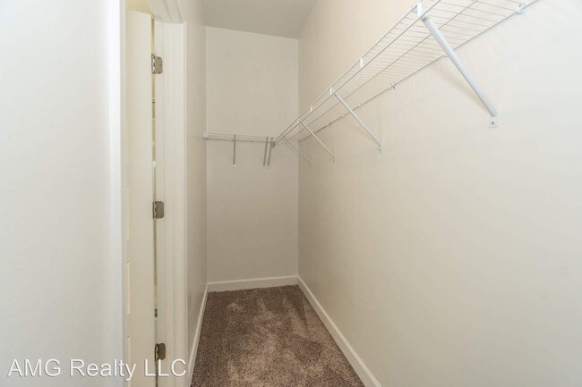 Building Photo - 3 br, 2 bath House - 307 West 1st Street