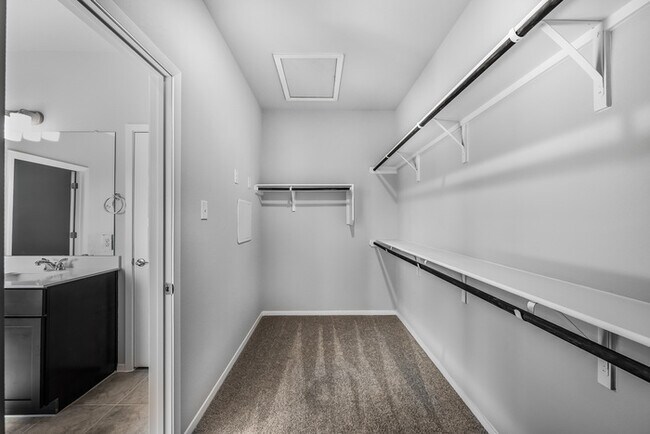 Building Photo - 311 Chesterfield Drive