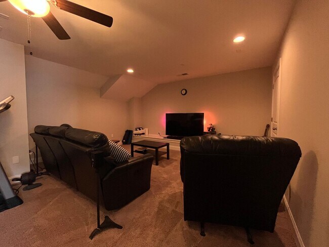 Building Photo - Exceptional 4BD, 2.5BA Cary Townhome with 2-Car Garage, Bonus 2nd Floor Living Space, and Private...