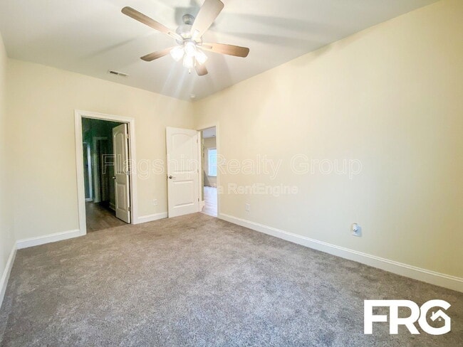 Building Photo - 1407 S Taylor St