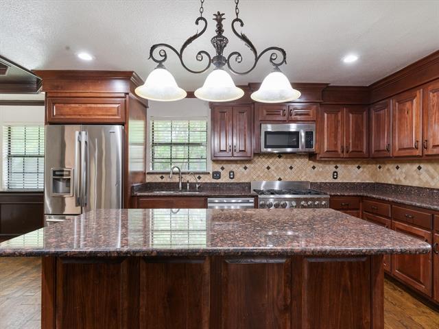 Building Photo - 922 Beverly Ct