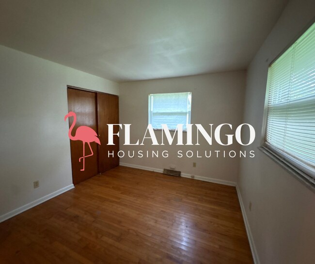 Building Photo - 4315 Sheller Ave