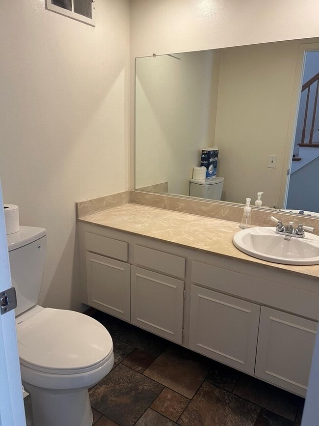 Building Photo - Elegant Executive Home Westborough SSF  5 ...