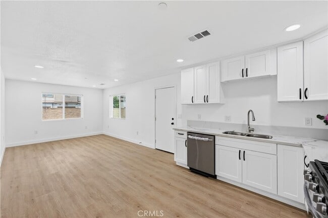 Building Photo - 1318 Jacqueline Dr