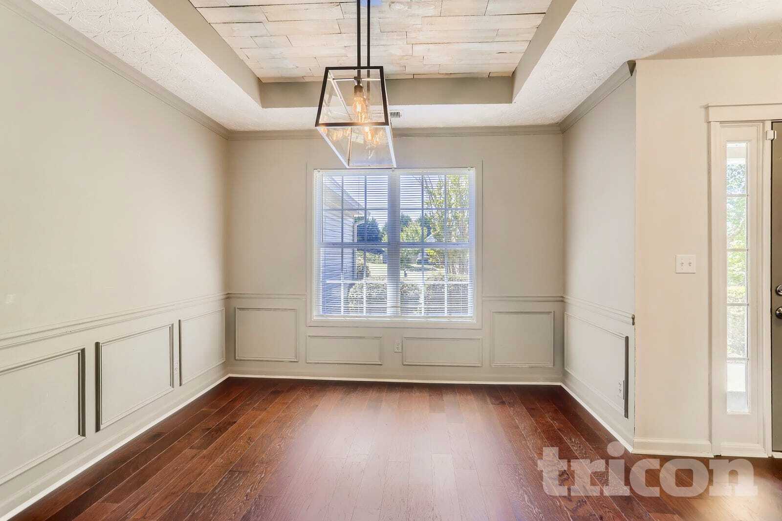 Building Photo - 2500 Huntington Dr