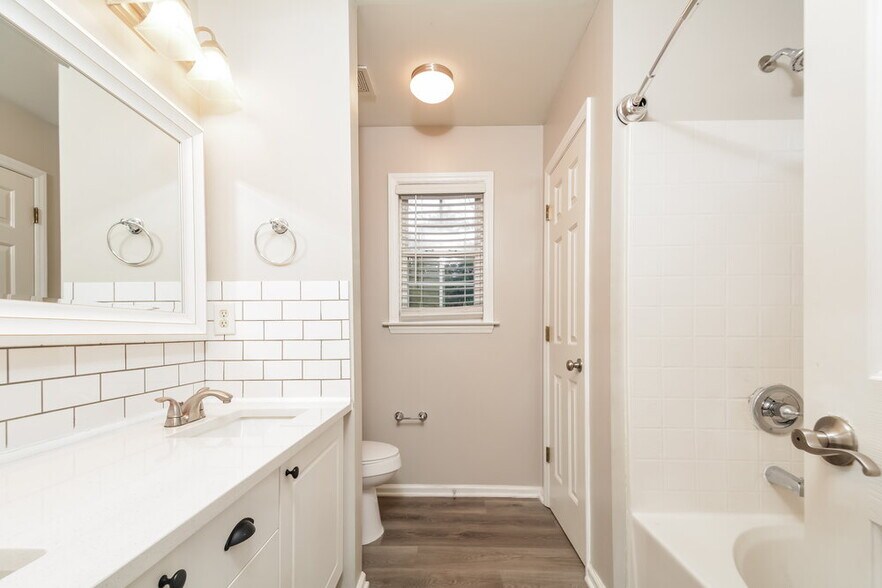 Building Photo - 2348 Sapphire Valley Dr