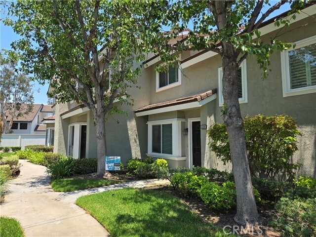 Building Photo - 569 Springbrook N