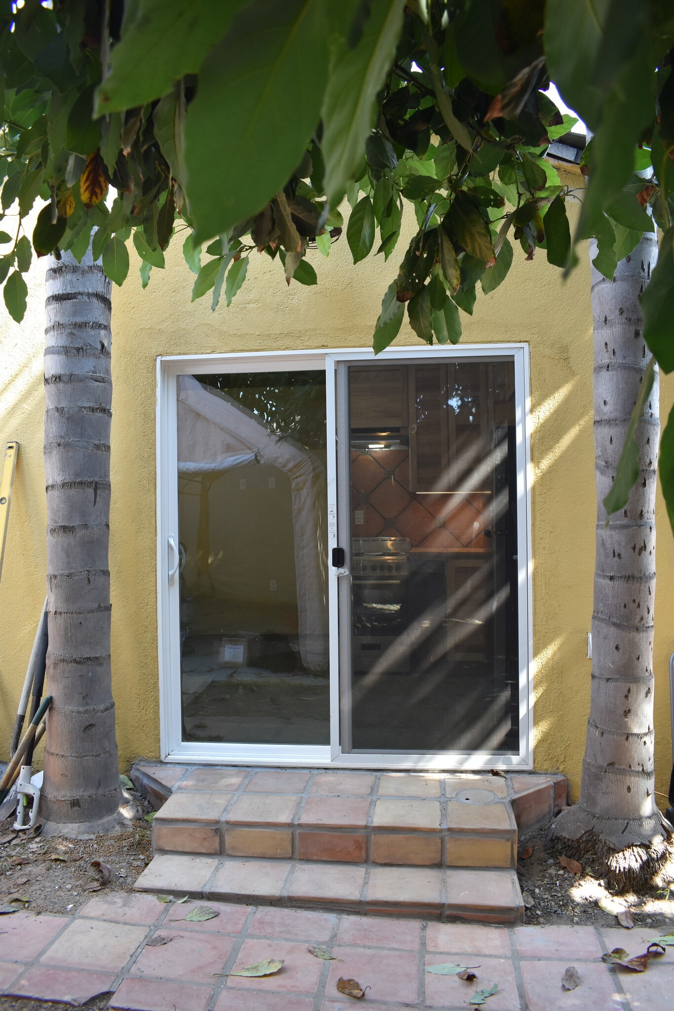 sliding door - 8049 Campion Dr