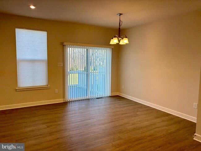 Building Photo - 88 Rosemary Wy