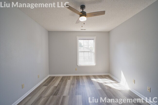 Building Photo - 4125 Goshawk Ct