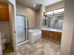 Building Photo - 7711 Galloway Dr