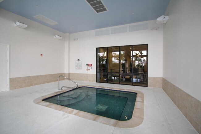 Building Photo - PGA Verano