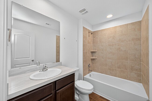 Building Photo - 16600 Lonely Pines Dr