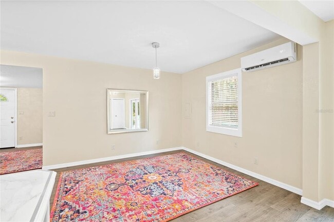 Building Photo - 245 S Rhodes St