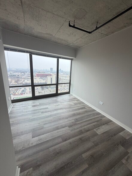 Building Photo - 111 W Polk St