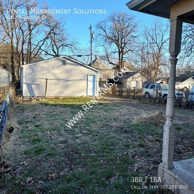 Building Photo - 420 SW Lincoln St