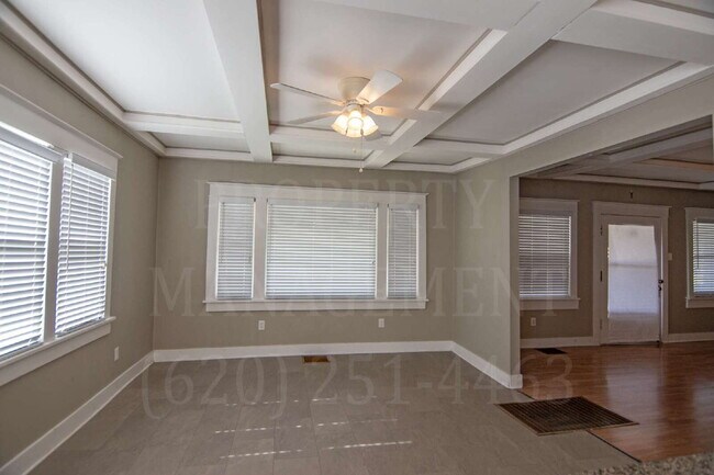 Building Photo - 4-Bedroom 2-Bathroom + Bonus Room