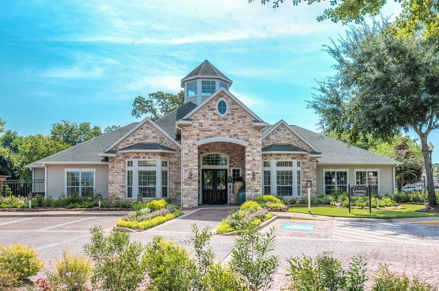 sky apartment homes baytown tx