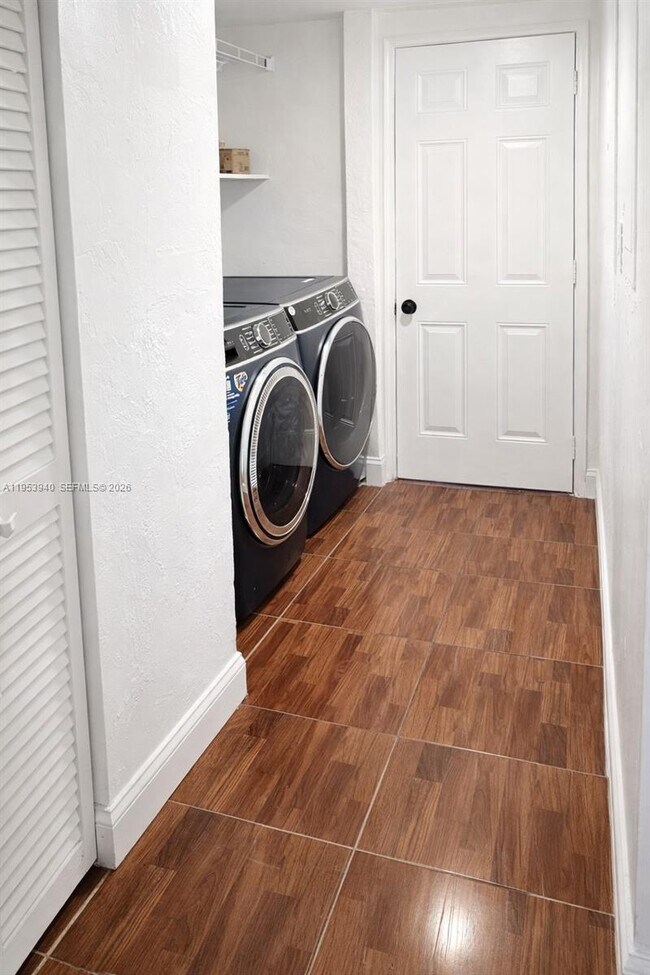 Building Photo - 1755 NW 69th St