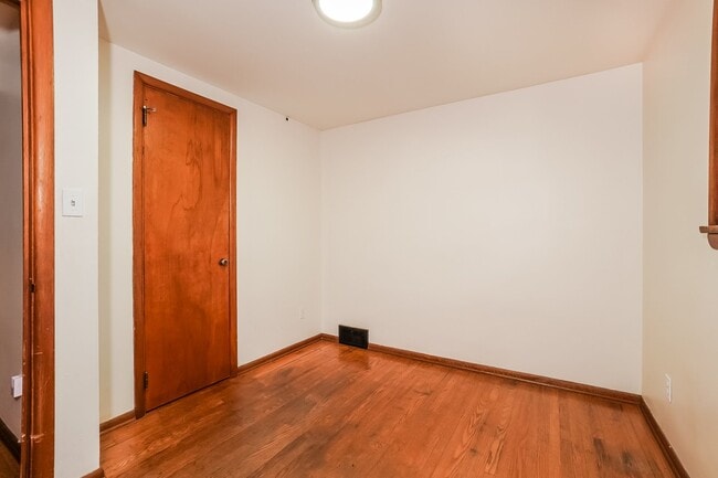 Building Photo - 1217 Homewood Ave SW
