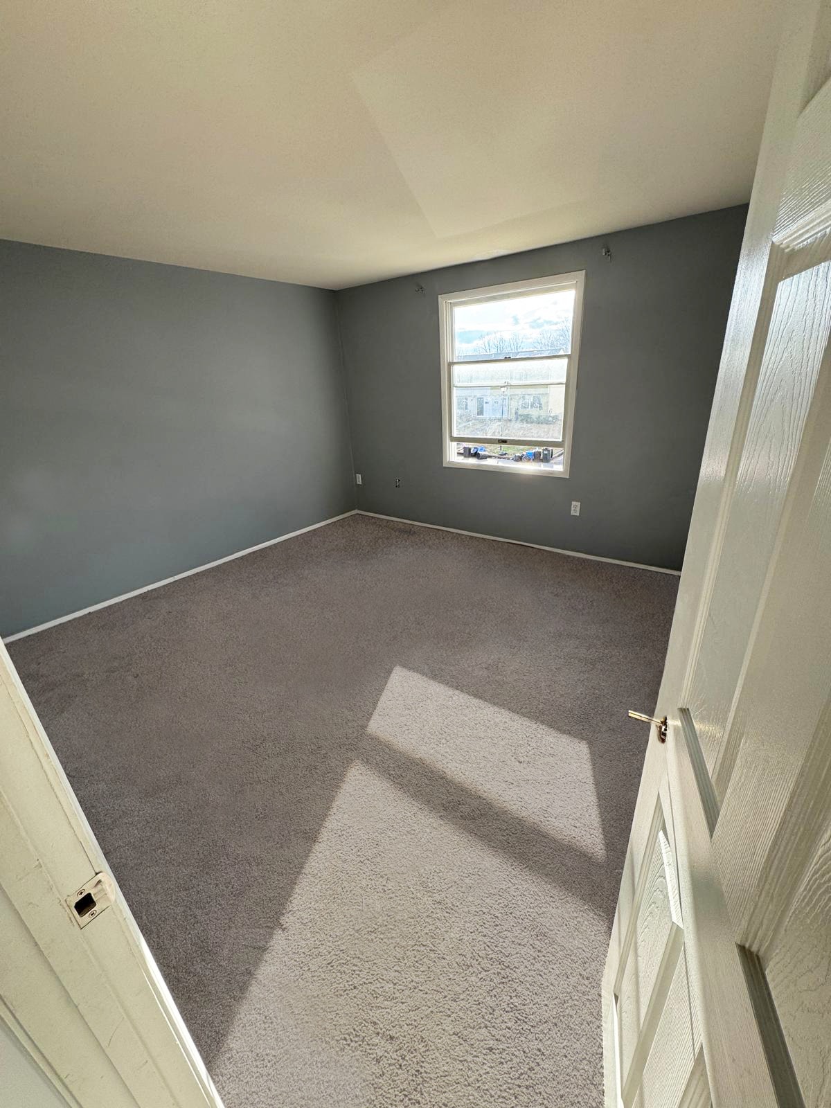 Top Level: master bedroom - 12319 Bonfire Dr