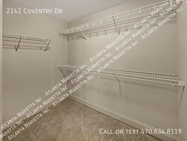 Building Photo - 2142 Coventry Dr