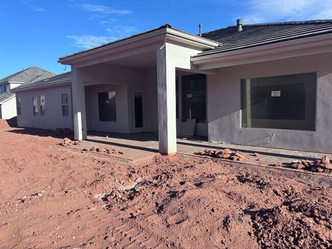 Building Photo - 536 Homeside Rd