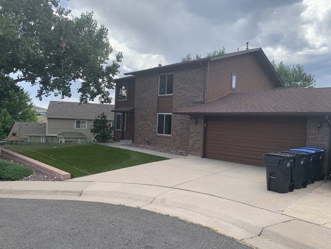 Primary Photo - 1717 W 17th Dr