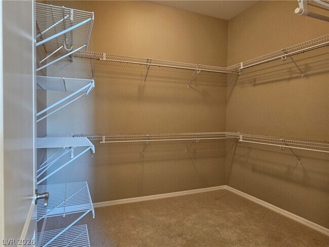 Building Photo - 2139 Twin Falls Dr