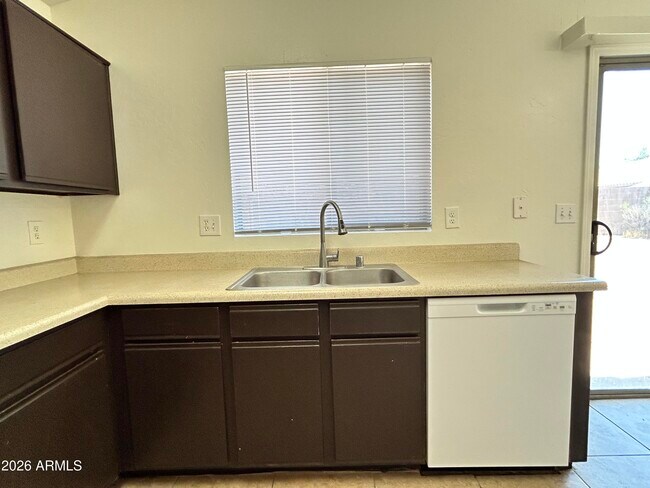 Building Photo - 15036 W Calavar Rd
